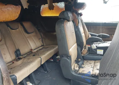 2021 Kia Sedona Ex из США, поврежденный, VIN KNDMB5C19M6665060